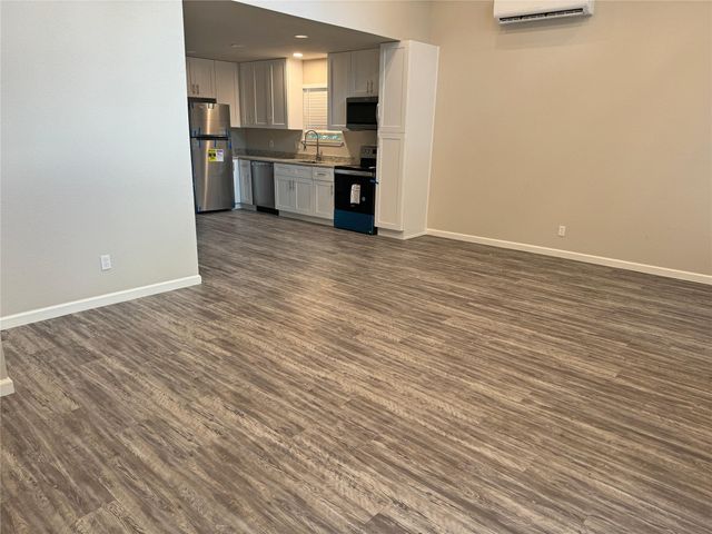 60 Acorn Lane Drive, Point Blank, TX 77364