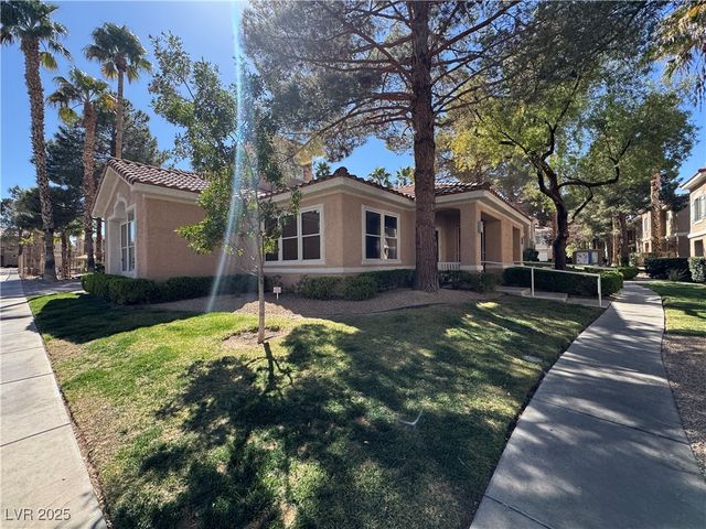 251 South Green Valley Parkway 5511, Henderson, NV 89012