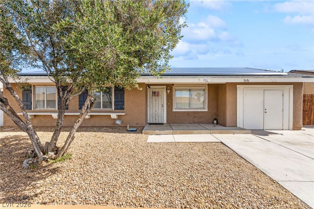 Image 6 of property listing at 3686 Longfellow Street, Las Vegas, NV 89115