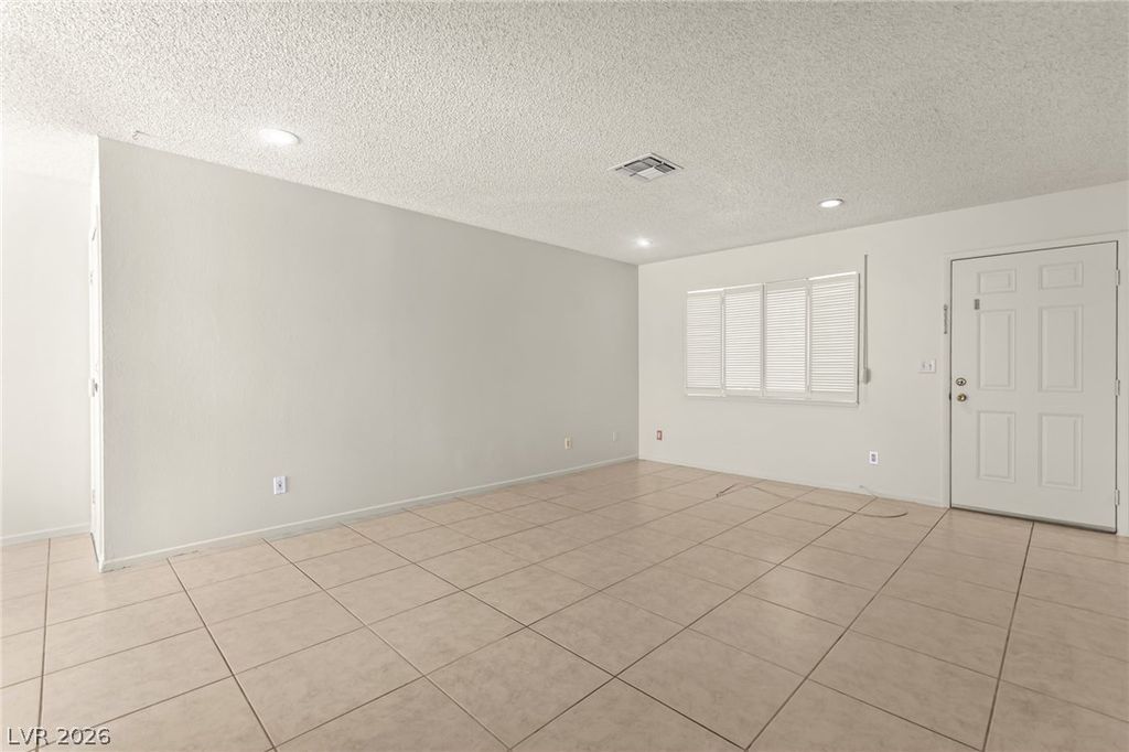 Image 8 of property listing at 3686 Longfellow Street, Las Vegas, NV 89115