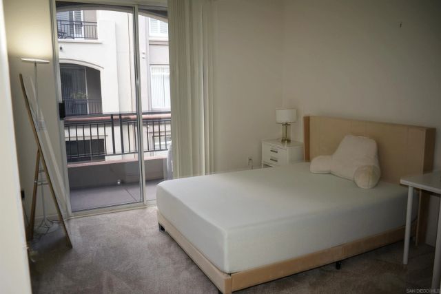 9263 REGENTS RD, La Jolla, CA 92037