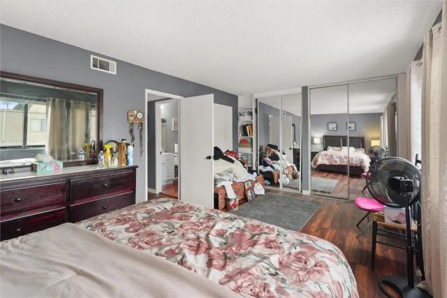 9274 Citrus Ave, Fontana, CA 92335