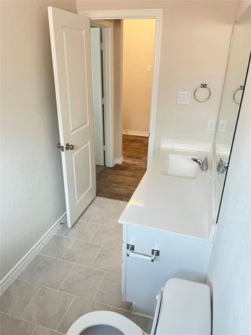 445 Blue Stem RD, New Braunfels, TX 78130