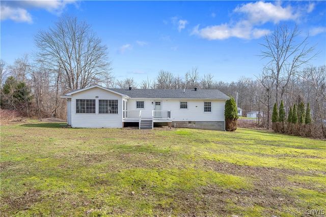 3123 County Route 57, Volney, NY 13126