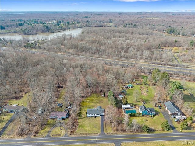 3123 County Route 57, Volney, NY 13126