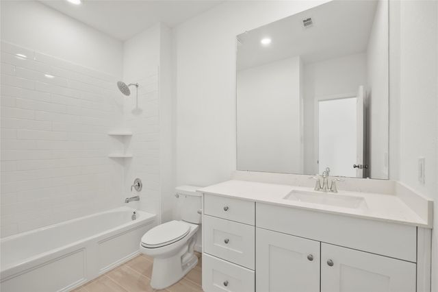 3439 Morning Fog Drive, Richmond, TX 77406