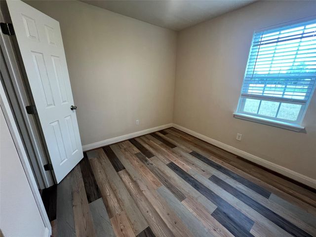 1310 Torres ST, Lockhart, TX 78644