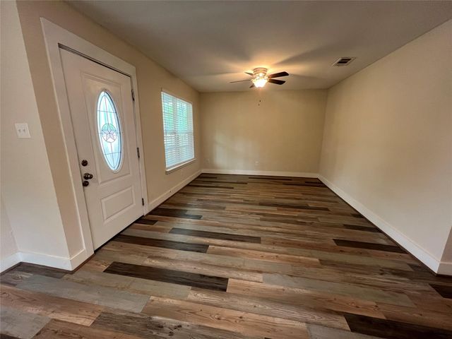 1310 Torres ST, Lockhart, TX 78644