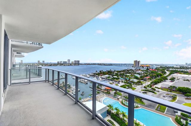 220 Lake Shore Drive 1511, Lake Park, FL 33403