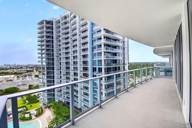220 Lake Shore Drive 1511, Lake Park, FL 33403