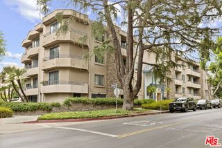 4230 Stansbury Avenue 105, Sherman Oaks, CA 91423