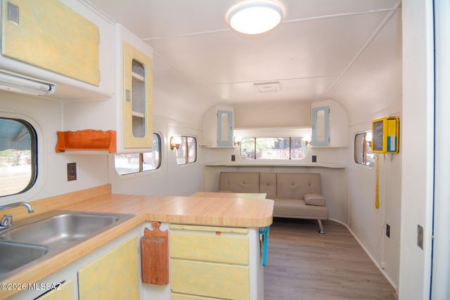 537 W Pelaar Drive, Tucson, AZ 85705