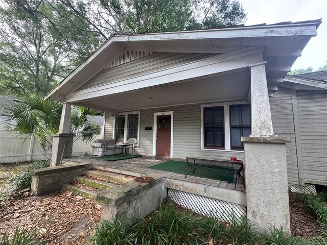 907 NW 11TH AVENUE, Gainesville, FL 32601