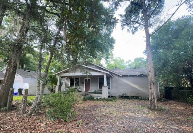 907 NW 11TH AVENUE, Gainesville, FL 32601