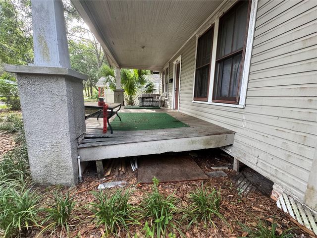 907 NW 11TH AVENUE, Gainesville, FL 32601
