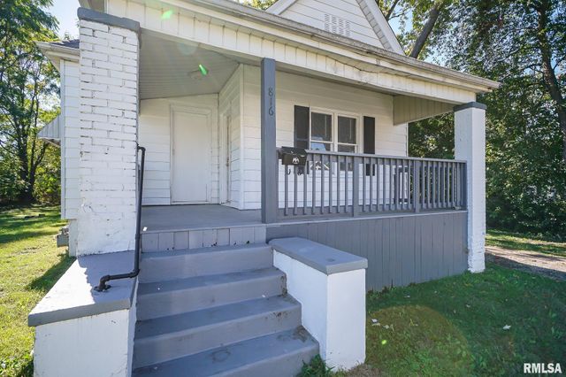816 W VIRGINIA Avenue, Peoria, IL 61604