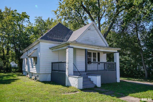 816 W VIRGINIA Avenue, Peoria, IL 61604