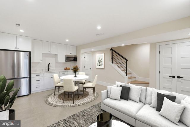 15 ROCK CREEK CHURCH RD NW, Washington, DC 20011