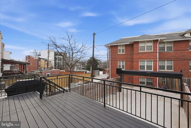 15 ROCK CREEK CHURCH RD NW, Washington, DC 20011