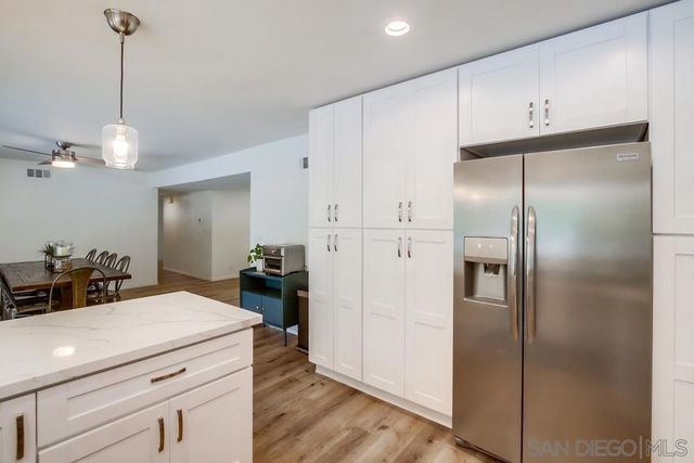 16820 Orchard Bend Rd, Poway, CA 92064