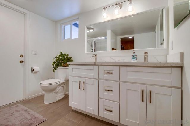 16820 Orchard Bend Rd, Poway, CA 92064