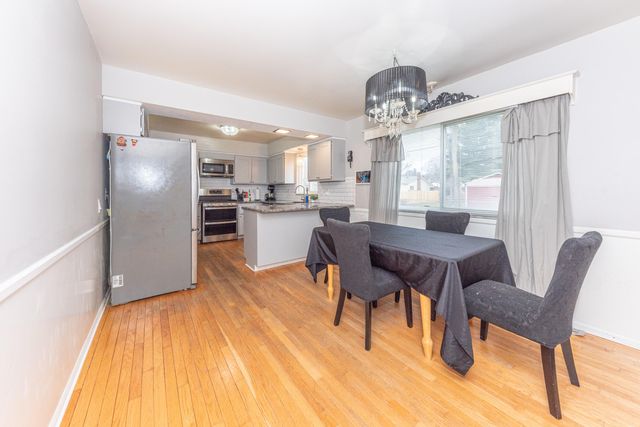 1470 Nightingale Road, Wixom, MI 48393