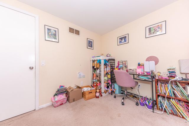 1470 Nightingale Road, Wixom, MI 48393