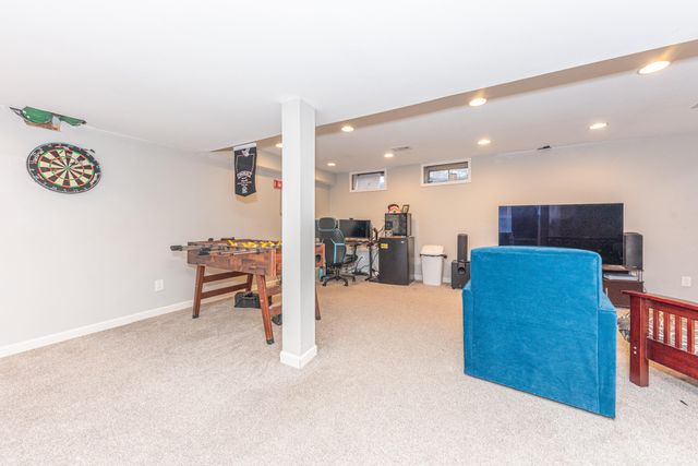 1470 Nightingale Road, Wixom, MI 48393