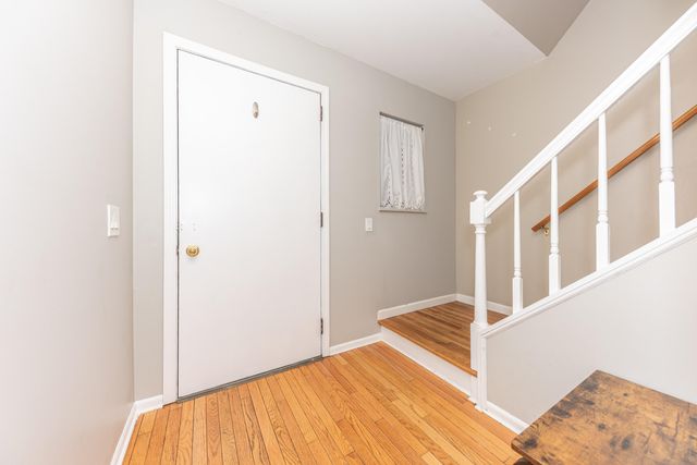 1470 Nightingale Road, Wixom, MI 48393