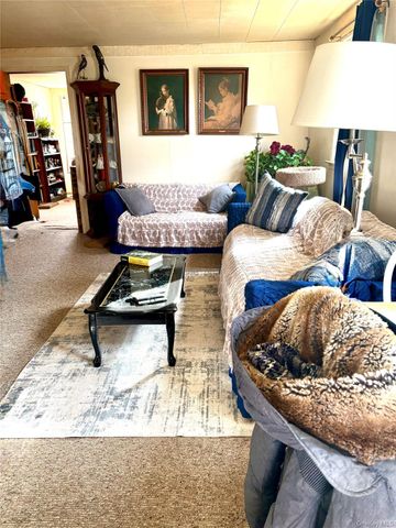 9 Northcote Road, Westbury, NY 11590