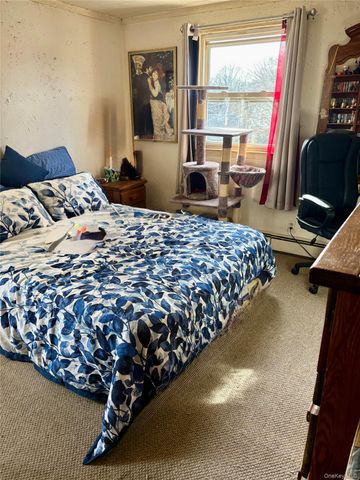 9 Northcote Road, Westbury, NY 11590