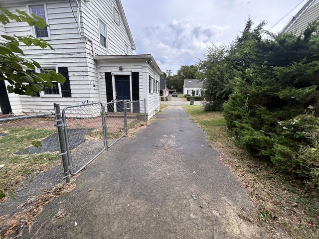 109 Mooreland Dr, Hopkinsville, KY 42240