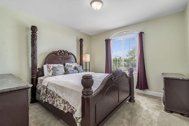 3405 W Kamm Avenue W, Dinuba, CA 93618