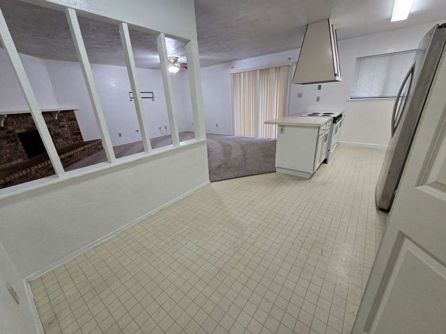 6932 Misty Glen Court, Fort Worth, TX 76120