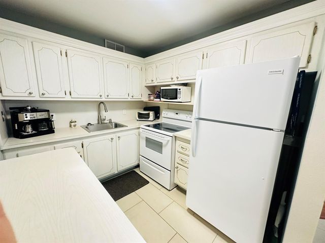 174 Durham C, Deerfield Beach, FL 33442