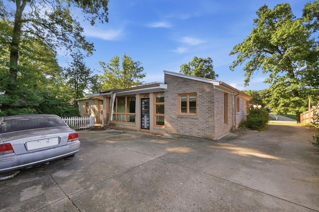 508 N Broadmoor Boulevard 508 N Broadmoor Boulevard, Springfield, OH 45504