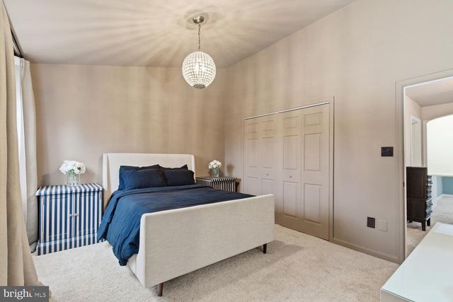 15602 CLIFF SWALLOW WAY, Rockville, MD 20853