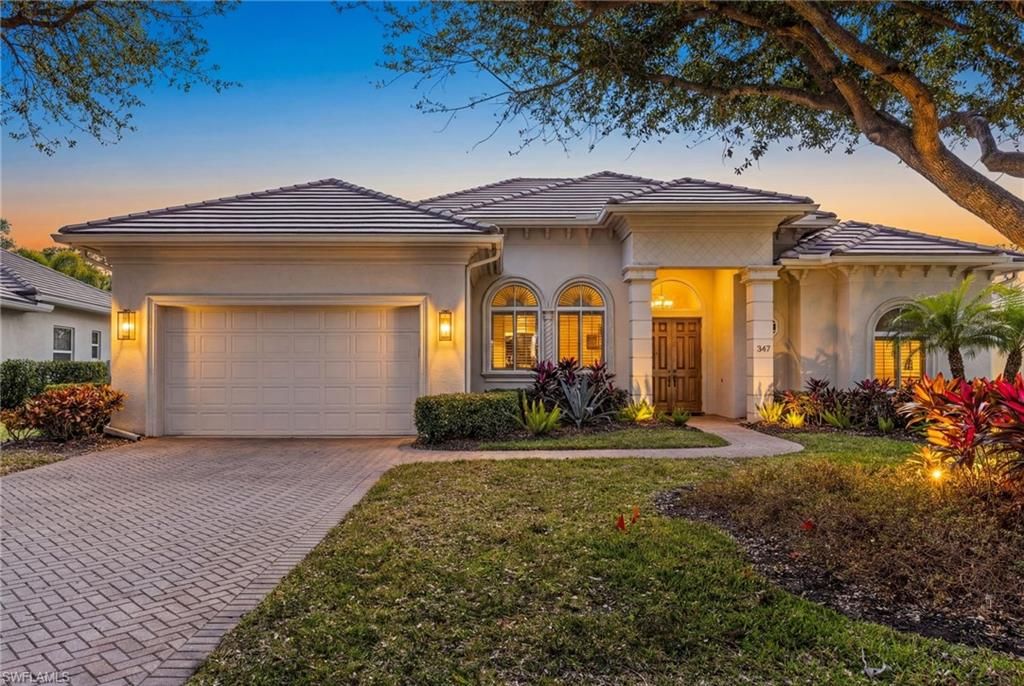 347 Saddlebrook LN, Naples, FL 34110