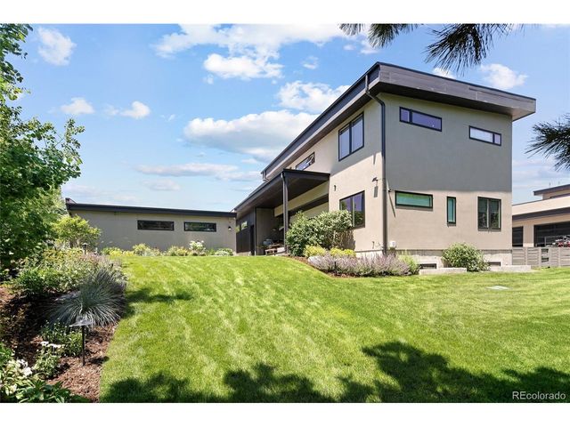2560 Newcombe Way, Lakewood, CO 80215