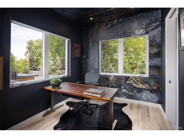 2560 Newcombe Way, Lakewood, CO 80215