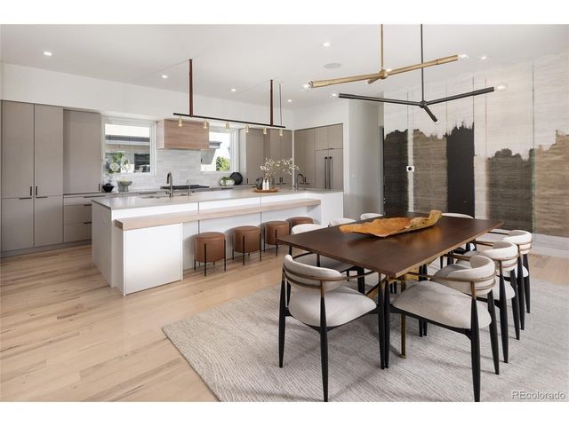 2560 Newcombe Way, Lakewood, CO 80215