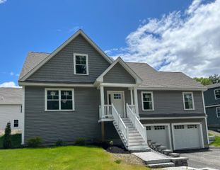 14 Juliana Avenue # 55, Nashua, NH 03064