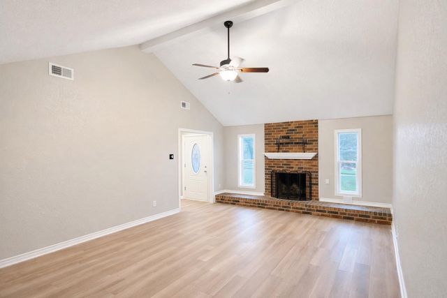 3618 Raindrops Road, Pasadena, TX 77505