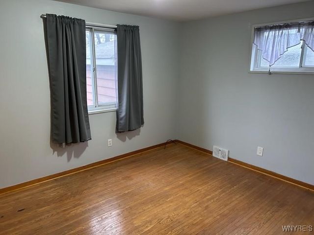 154 Joseph Drive 1, Tonawanda, NY 14150