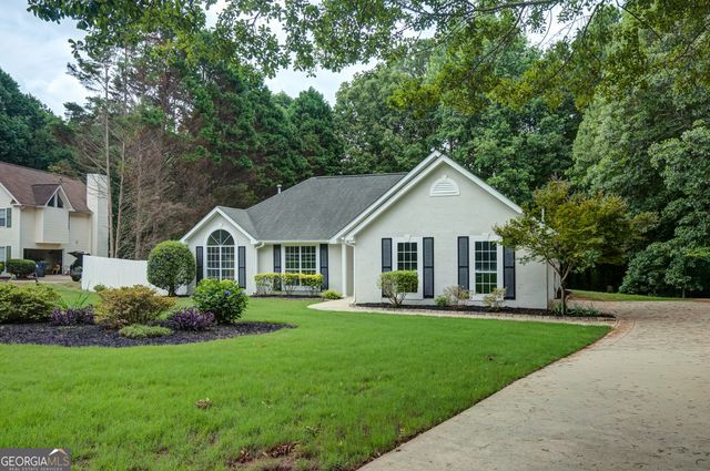 15 Pear Court, Sharpsburg, GA 30277