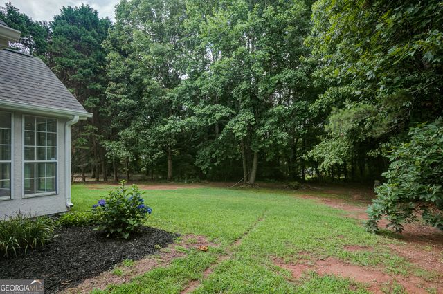 15 Pear Court, Sharpsburg, GA 30277