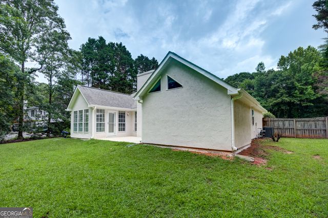 15 Pear Court, Sharpsburg, GA 30277