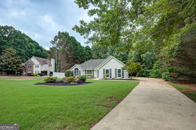 15 Pear Court, Sharpsburg, GA 30277