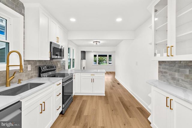 709 WOODDALE RD, Linthicum Heights, MD 21090