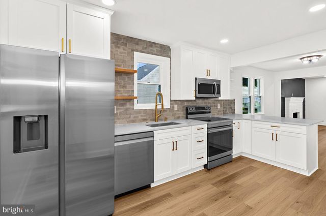 709 WOODDALE RD, Linthicum Heights, MD 21090